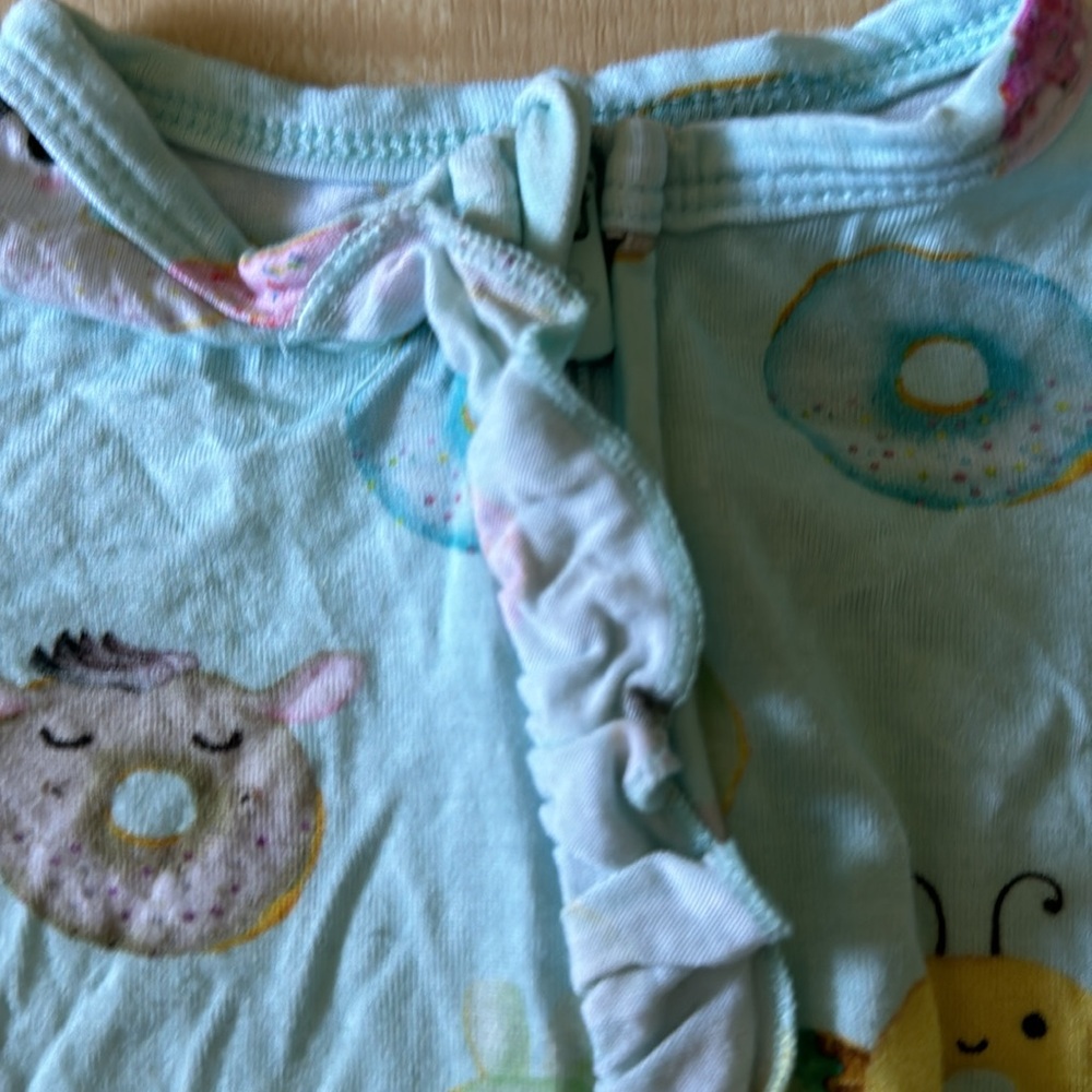Posh Peanut 3-6 bamboo onesie baby animal donuts ruffle butt footed - Picture 2 of 11